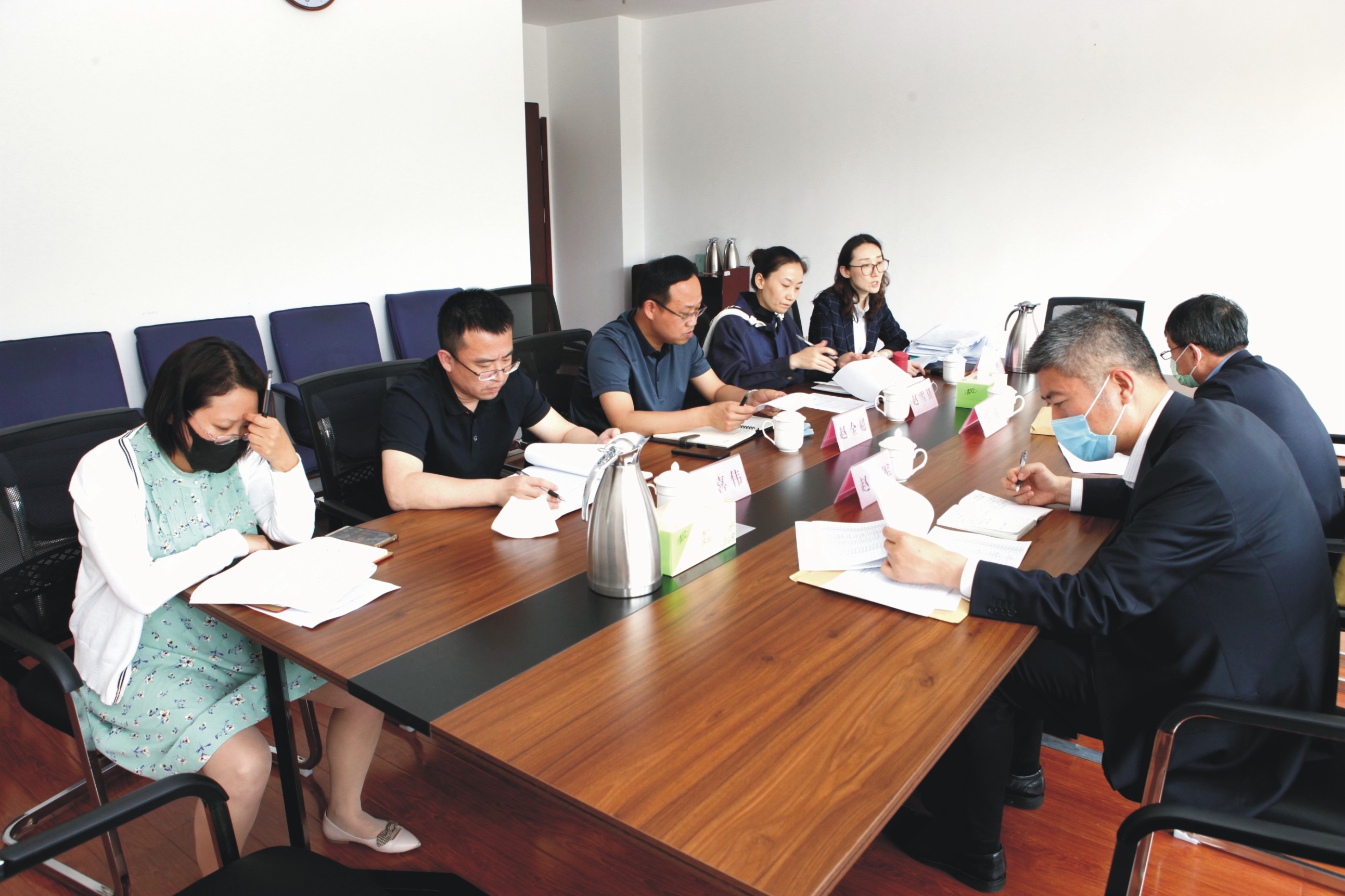 市国资委到文体公司调研检查疫情期间房租减免工作(图2)